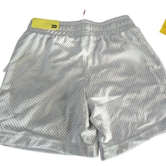 All in Motion Basketball Shorts XS 4 5 Mesh Silver Red Boys‎ Sports Gym Active - Picture 2 of 9